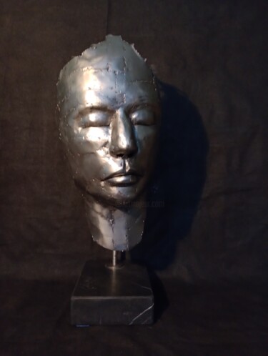 Sculpture titled "Lines to face" by Peter Bly, Original Artwork, Metals