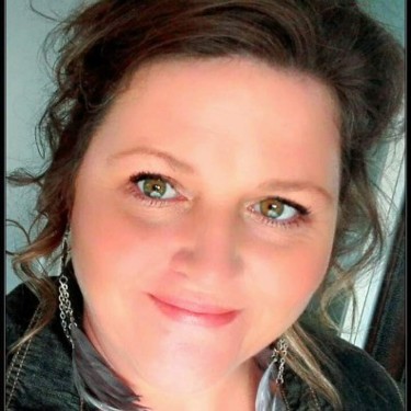 Caroline Heydenrych Profile Picture Large