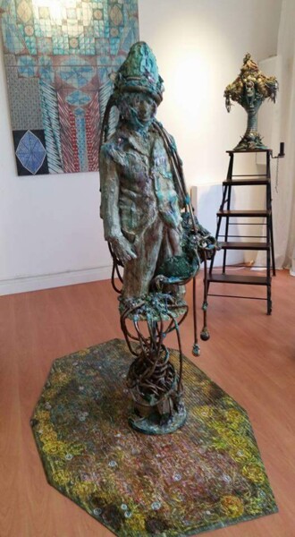 Escultura intitulada "FRED" por Phélix Ludop, Obras de arte originais, Madeira