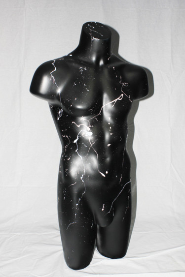 Sculpture intitulée "Man in Black" par Renos, Œuvre d'art originale
