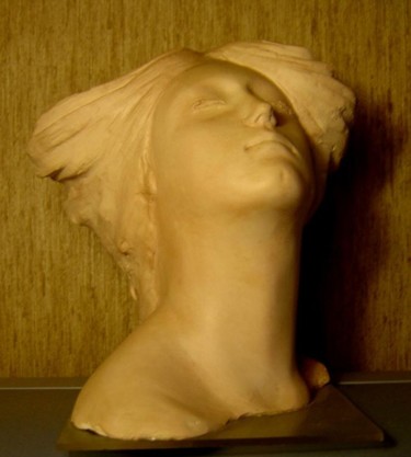 Scultura intitolato "testa di fanciulla" da Filippo Liardo, Opera d'arte originale, Ceramica