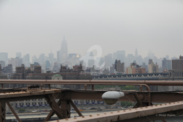 Photography titled "NYC Brumes 04" by Philip Rejean, Original Artwork, Digital Photography Mounted on Cardboard