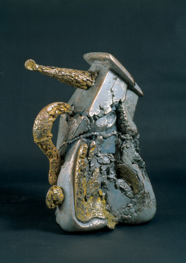 Skulptur mit dem Titel "TEAPOT 10" von Philipp Rukavishnikov, Original-Kunstwerk, Bronze