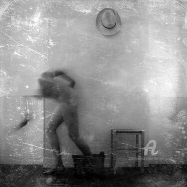 Fotografia intitulada "L'âme des fantômes…" por Philippe Alliet, Obras de arte originais, Fotografia de filme Montado em Out…