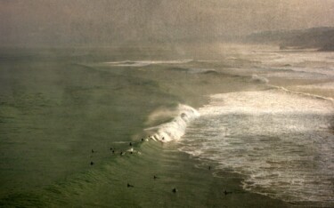 Fotografía titulada "Surf à Biarritz....…" por Philippe Berthier, Obra de arte original, Fotografía digital