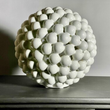 Скульптура под названием "GOLFARIANE" - Philippe Fares, Подлинное произведение искусства, Полимерная глина