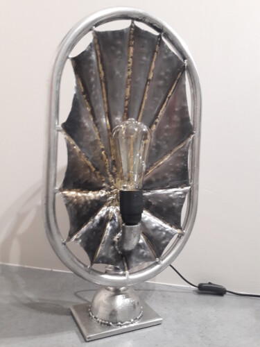 Escultura titulada "Lampe art déco récu…" por Philippe Fautrez, Obra de arte original