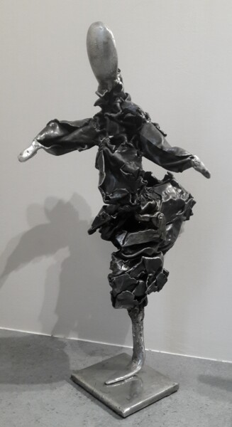 Escultura titulada "En passant" por Philippe Fautrez, Obra de arte original, Metales