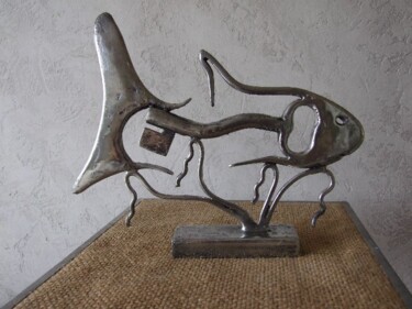 Sculpture titled "poisson clé" by Philippe Fautrez, Original Artwork