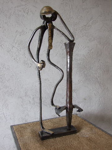 Sculpture titled "pilier de bar" by Philippe Fautrez, Original Artwork
