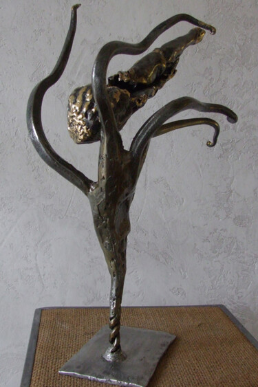 Sculptuur getiteld "errance au vent" door Philippe Fautrez, Origineel Kunstwerk