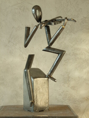 Sculptuur getiteld "Violoniste." door Philippe Fautrez, Origineel Kunstwerk, Metalen