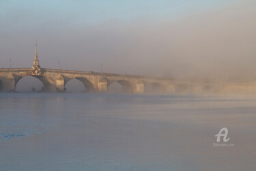 Photography titled "loire pont jacques…" by Philippe Nannetti, Original Artwork