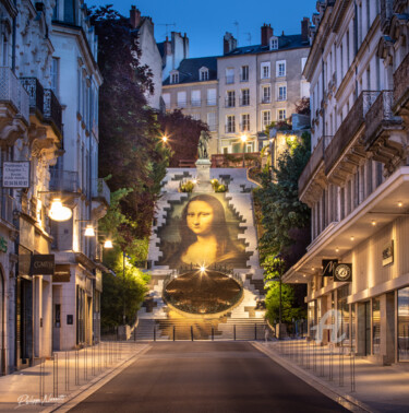 Fotografia intitulada "JOCONDE ESCALIERS D…" por Philippe Nannetti, Obras de arte originais, Fotografia digital