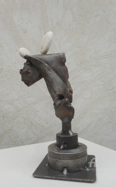 Скульптура под названием "Métal Froissé n°3" - Philippe Olive, Подлинное произведение искусства, Металлы