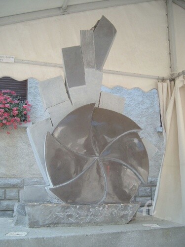 Sculpture titled "SYMPOSIUM SAMOENS" by Philippe Olive, Original Artwork, Stone