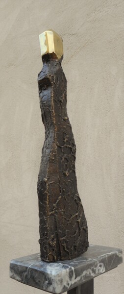 Escultura titulada "FIGURE Déambulante…" por Philippe Olive, Obra de arte original, Bronce