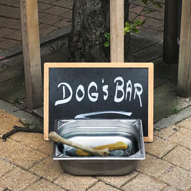 "" DOG'S BAR" başlıklı Dijital Sanat Philippe Renou tarafından, Orijinal sanat, Foto Montaj
