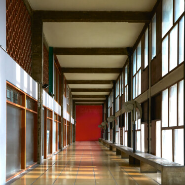 Fotografie mit dem Titel "Couloir coloré" von Philippe Rol, Original-Kunstwerk, Nicht bearbeitete Fotografie