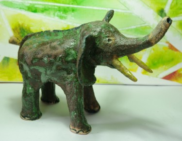 Sculpture intitulée "éléphant" par Philip Moreau, Œuvre d'art originale, Céramique
