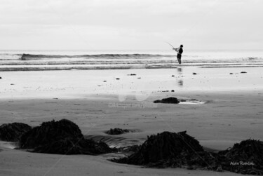 Photographie intitulée "Glare on the fisher…" par Alain Romeas (PhotoAR), Œuvre d'art originale, Photographie numérique