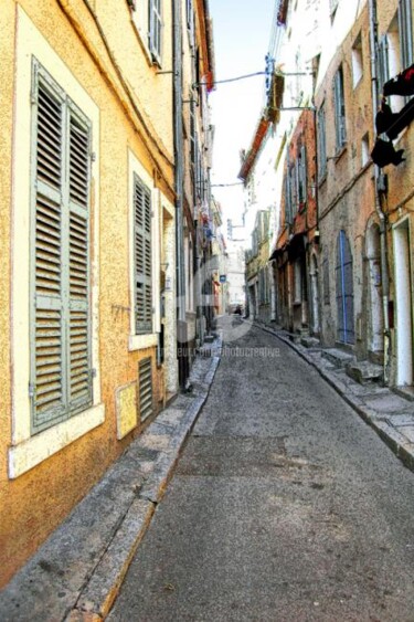 Photographie intitulée "LA CIOTAT - Les rue…" par Josiane Karanian Boularot, Œuvre d'art originale