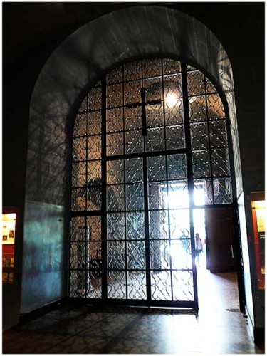 Fotografia zatytułowany „Porte de fer sculpté” autorstwa Michel Hervo, Oryginalna praca