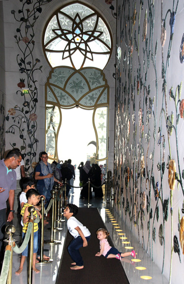 Photographie intitulée "Abou Dhabi- Mosquée…" par Michel Hervo, Œuvre d'art originale