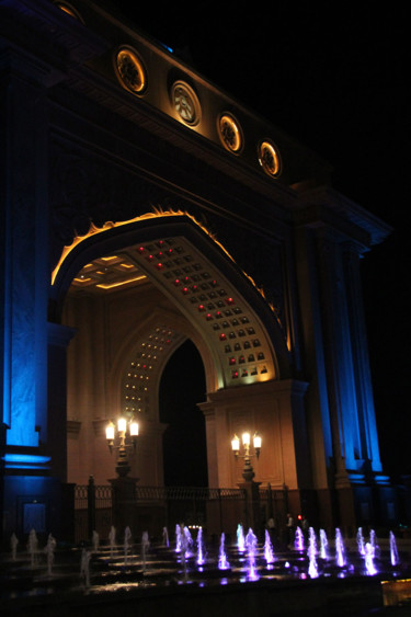 Fotografia intitolato "Abou Dhabi by night…" da Michel Hervo, Opera d'arte originale