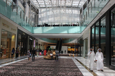Fotografie getiteld "Mall Dubaï" door Michel Hervo, Origineel Kunstwerk
