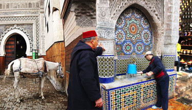 Photographie intitulée "a-10-medina-de-fez.…" par Michel Hervo, Œuvre d'art originale