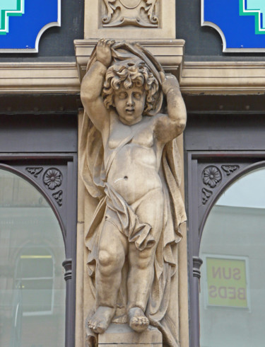 Photography titled "Cherub in City Cent…" by Kevin C Lee, Original Artwork