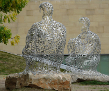 Sculpture intitulée "Blending in" par Kevin C Lee, Œuvre d'art originale, Métaux
