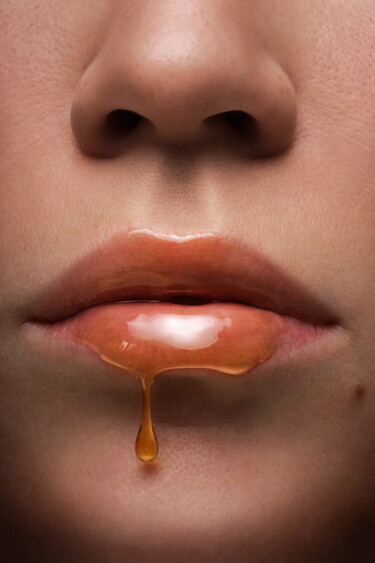 Photography titled "honey lips" by Photoplace, Original Artwork