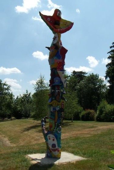 Installation intitulée "le totem de notre-d…" par Philippe Sidot Et Charlotte Carsin, Œuvre d'art originale