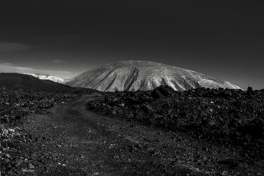 Fotografie mit dem Titel "Caldera Blanca" von Pier Maulini, Original-Kunstwerk, Analog Fotografie