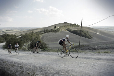 ""Eroica" cycling ra…" başlıklı Fotoğraf Pier Maulini tarafından, Orijinal sanat, Analog Fotoğrafçılık