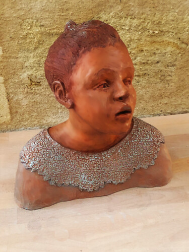 Sculpture titled "SURPRISE" by Pierre Florence, Original Artwork, Terra cotta