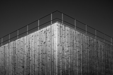 Fotografía titulada "Angle d'un immeuble…" por Pierre Leccia, Obra de arte original, Fotografía digital