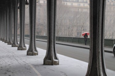 Photographie intitulée "Paris, Pont Bir-Hak…" par Pierre-Yves Rospabé, Œuvre d'art originale, Photographie numérique