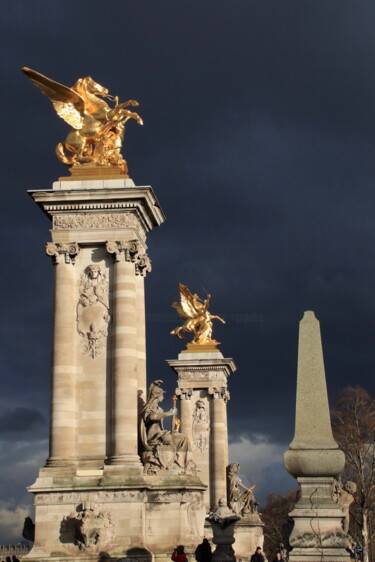 Fotografie mit dem Titel "Paris, Pont Alexand…" von Pierre-Yves Rospabé, Original-Kunstwerk, Digitale Fotografie