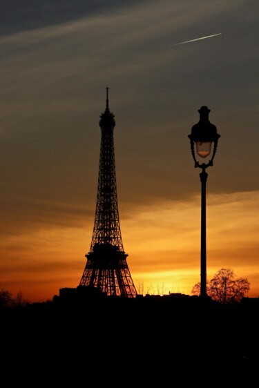 Photography titled "Paris, Tour Eiffel…" by Pierre-Yves Rospabé, Original Artwork, Digital Photography