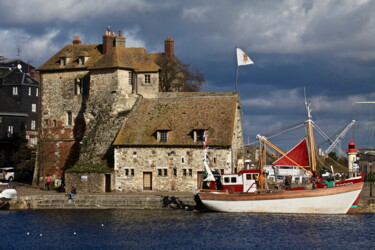 Photographie intitulée "Honfleur, Normandie" par Pierre-Yves Rospabé, Œuvre d'art originale, Photographie numérique