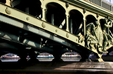 Photographie intitulée "Pont de Bir-Hakeim" par Pierre-Yves Rospabé, Œuvre d'art originale, Photographie numérique