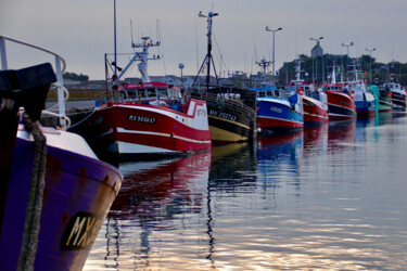 Photography titled "Roscoff et ses bate…" by Pierre-Yves Rospabé, Original Artwork, Digital Photography