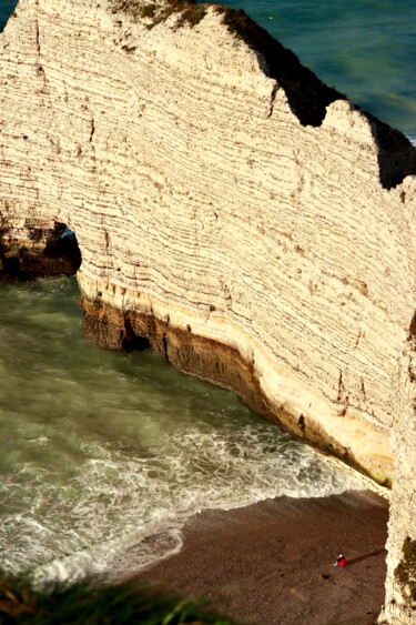 Photographie intitulée "Etretat, au dessus…" par Pierre-Yves Rospabé, Œuvre d'art originale, Photographie numérique