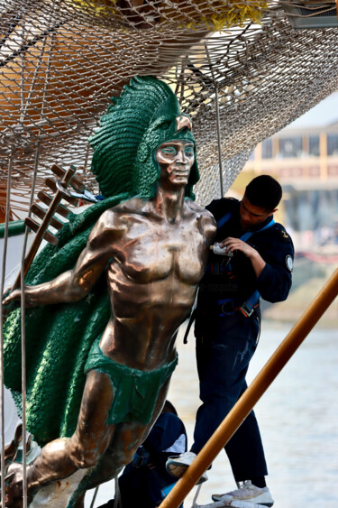 Photography titled ""CUAUHTEMOC", figur…" by Pierre-Yves Rospabé, Original Artwork, Non Manipulated Photography