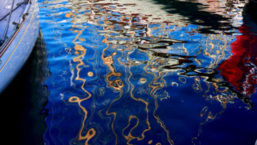 Photographie intitulée "Reflets de yachts l…" par Pierre-Yves Rospabé, Œuvre d'art originale, Photographie non manipulée