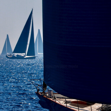 Fotografía titulada "Yachts modernes « V…" por Pierre-Yves Rospabé, Obra de arte original, Fotografía digital