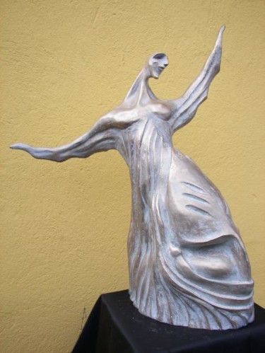 Escultura titulada "osservatore muto co…" por Mara Besacchi, Obra de arte original